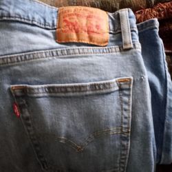 34x32 Levi's  513