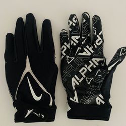 Nike Alpha Youth Football Gloves 