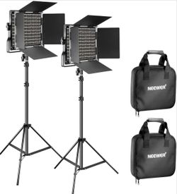 NEEWER 2 Pack Bi Color 660 LED Video Light and Stand Kit