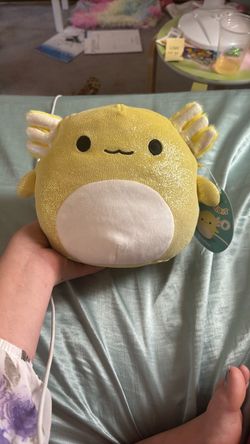 Squishmallow golden axolotl