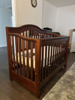 Hard Wood/Solid Wood Sturdy Crib For Baby Toddler Children