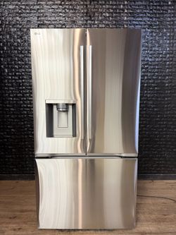 LG REFRIGERATOR w/WARRANTY! R3317A