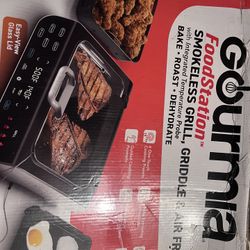 Gourmia Smokeless Grill 