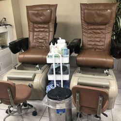 2 Pedicure Chairs