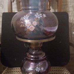 ANTIQUE HURRICANE TABLE LAMP