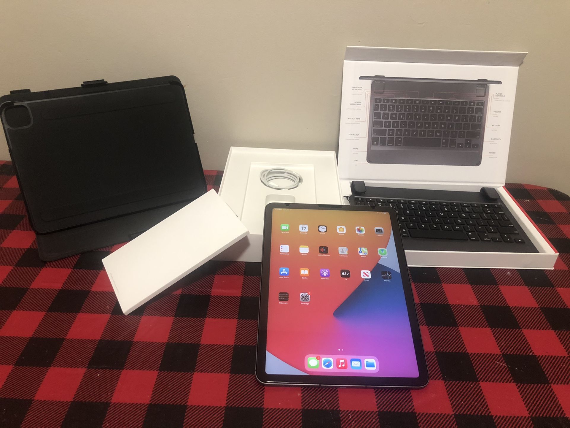 iPad Air 4th Generation (latest Version 5G) 64gb Unlocked (Cellular + WiFi )