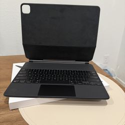 iPad Magic Keyboard
