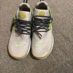 Nike Presto Size 7youth Please Read Description 