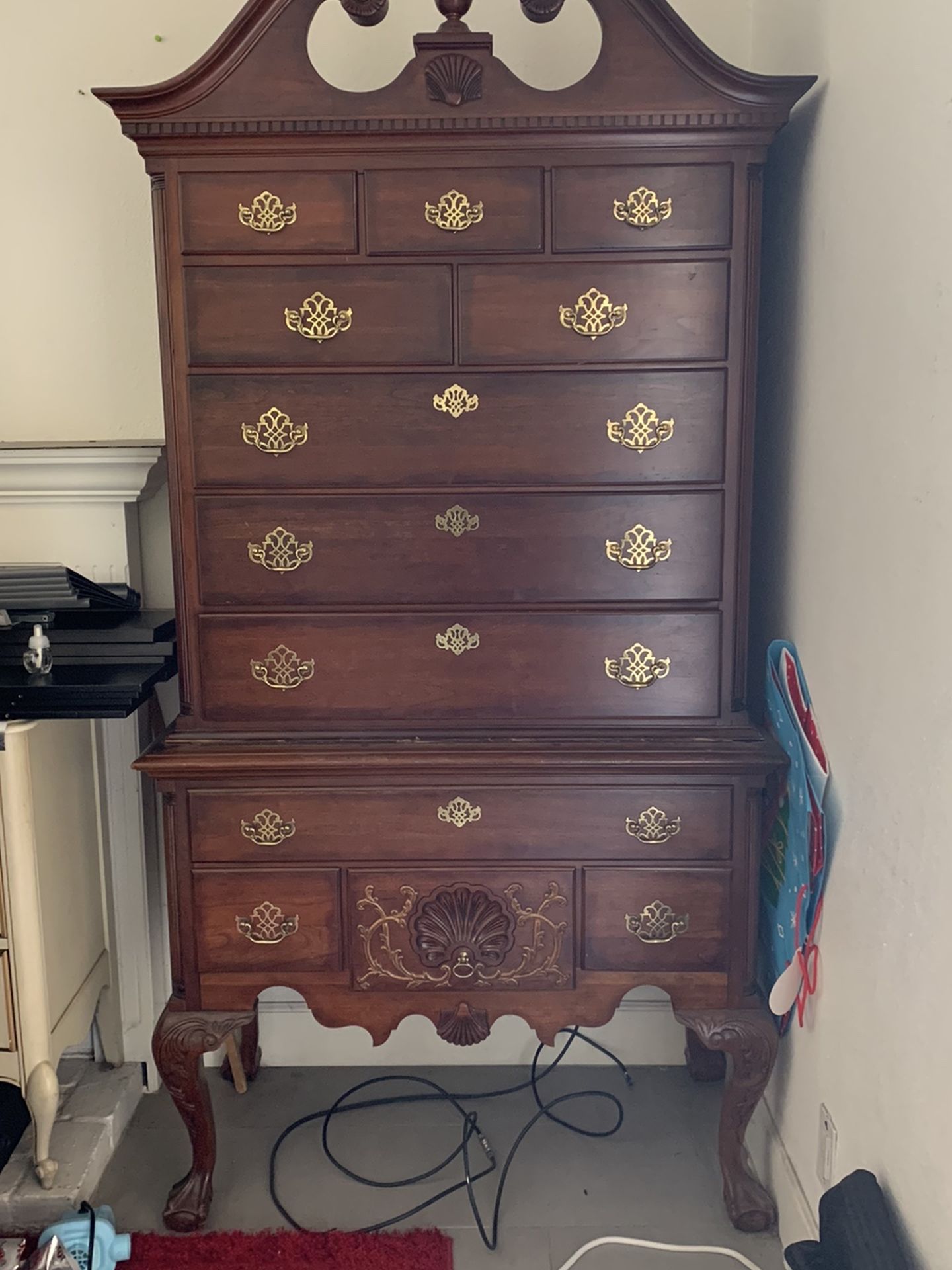 Antique Dresser/draw