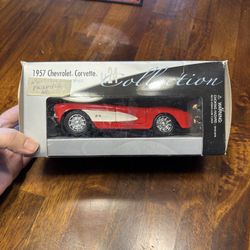 Club 24 Collectors Edition 1:24 Scale - 1957 Chevrolet Red Corvette 