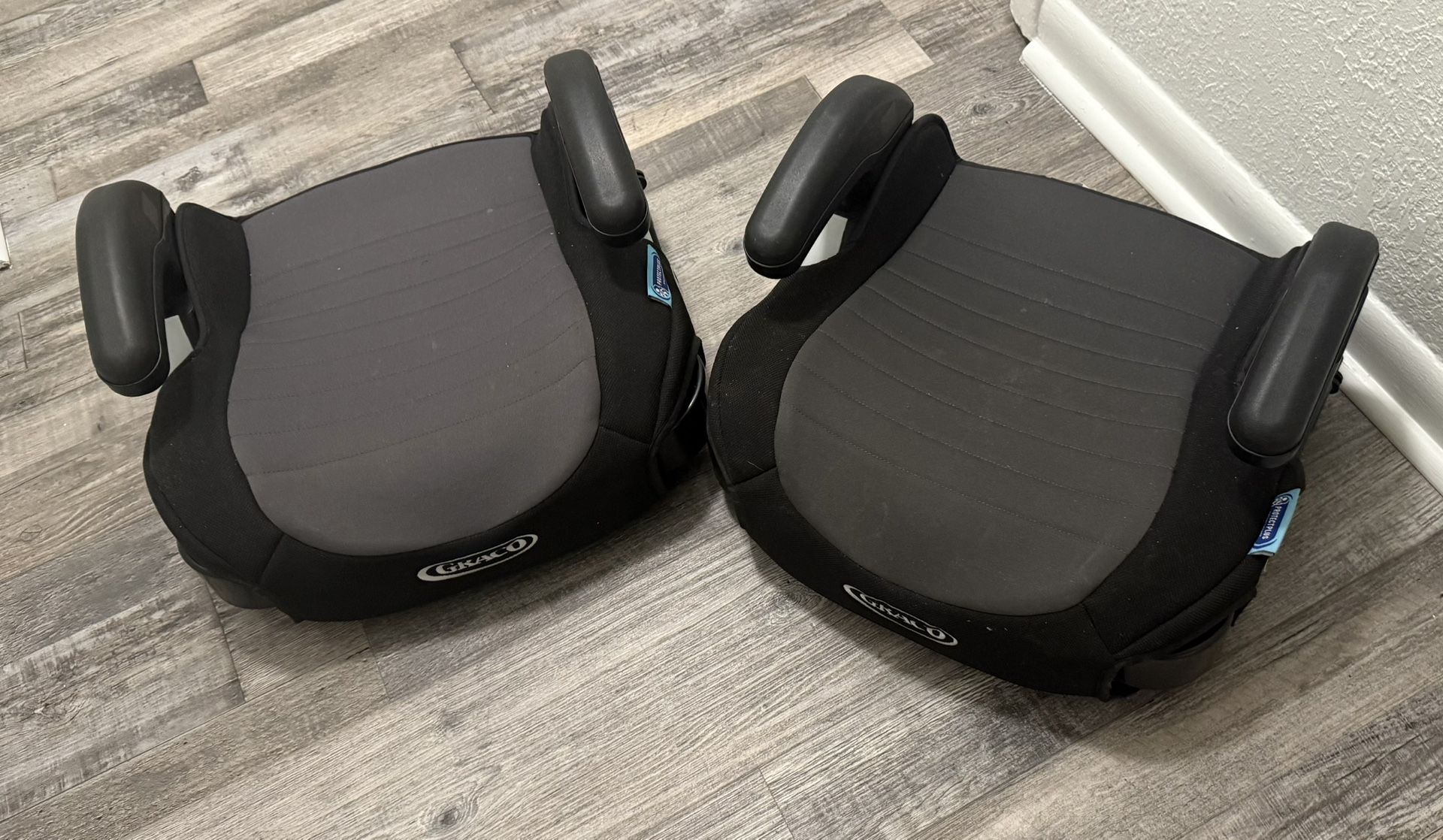 Graco TurboBooster 2.0 Backless Booster Car Seat, Denton $15 Each