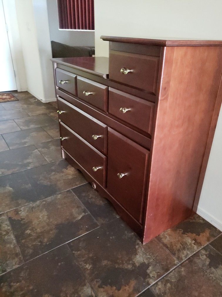 Changing Table Dresser