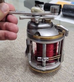 Okuma Avenger AV 300 L Fishing Reel $ 16.00 --Firm for Sale in Oakland  Park, FL - OfferUp