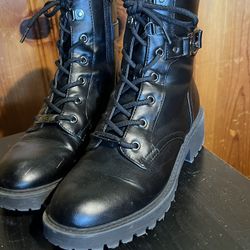 boots for women with zipper GBG brand size 7 1/2