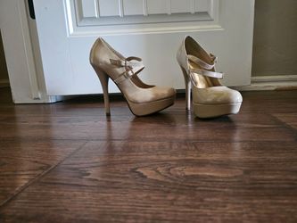 Women Beige Platform Shoes