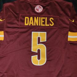 COMMANDERS Jayden Daniels jerseys (L, 2XL)