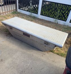 Aluminum Diamond Plate Truck Tool Box