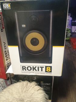 ROKIT 8 Generation Five 8" Powered Studio Monitor