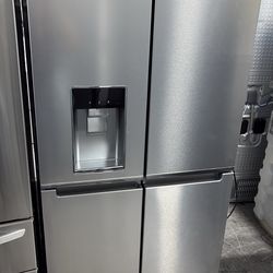Whirlpool four door refrigerator