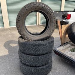 20” Nitto Ridge Grappler LT295/65R20