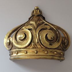 MCM Antique Wall Pediment Wall Toper Gold Crown Medieval Hard Plastic 