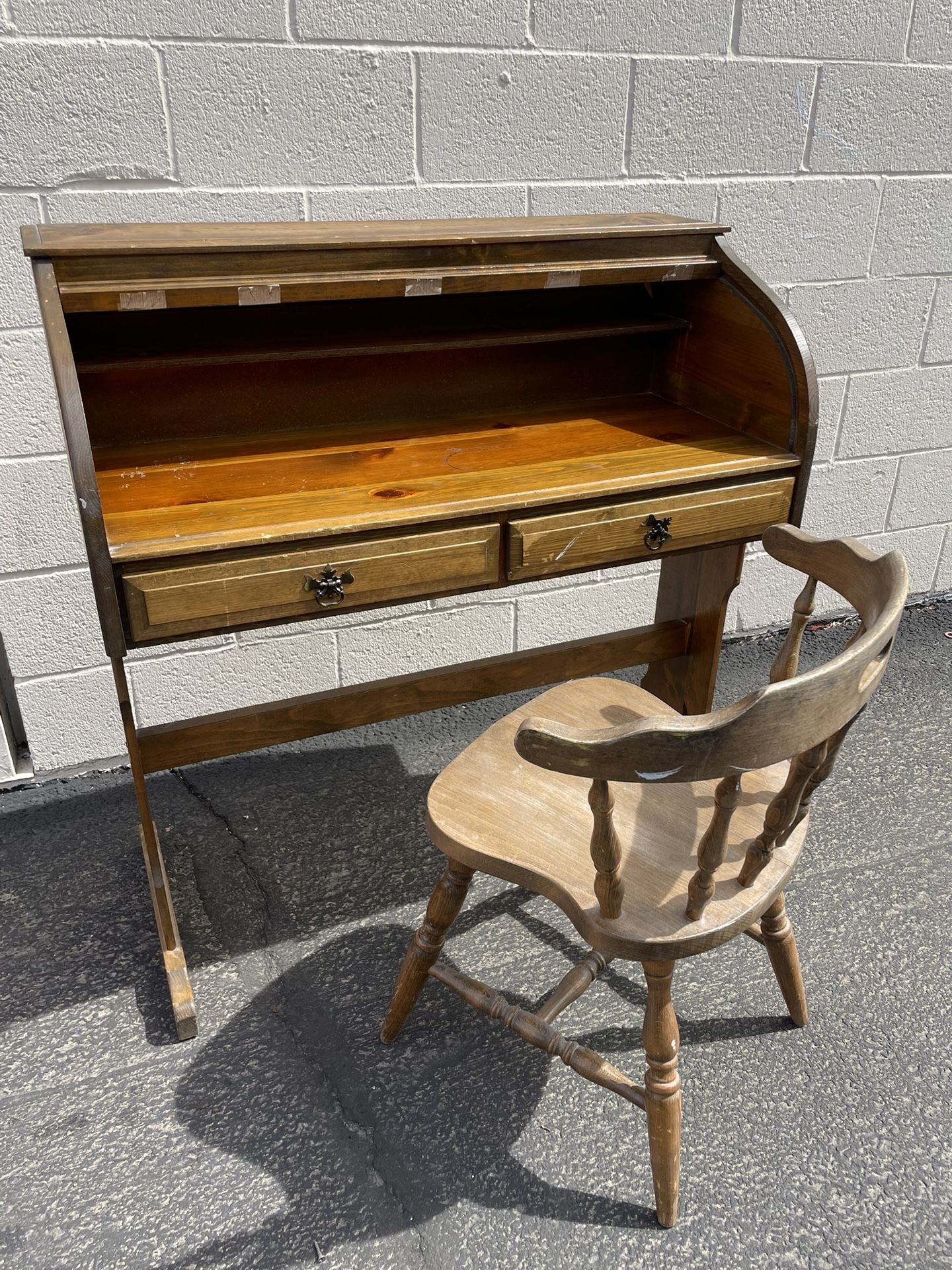 Roll Top Desk & Chair
