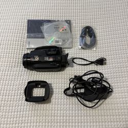 Canon Vixia HF G30 Digital Camcorder HD Charger Batteries Hood Remote