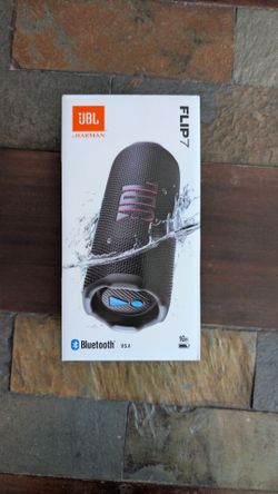 JBL FLIP 7 NEW IN BOX NEVER USED Bluetooth Speaker