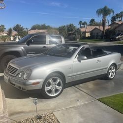 1999 Mercedes-Benz CLK320
