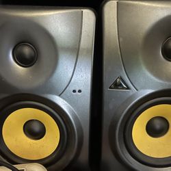 Behringer Studio Speakers 