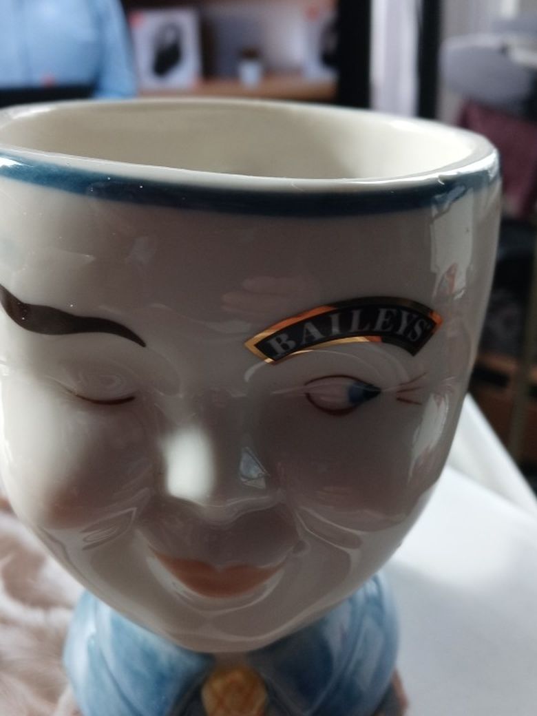 Bailey Mugs