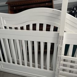 Crib That Converts To Toddler Bed