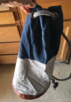 Canvas travel bag