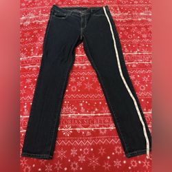 Women’s Levi Jeans 