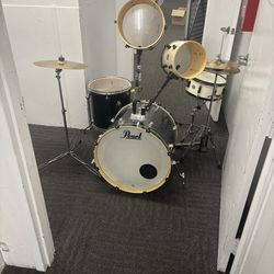 Drum kit