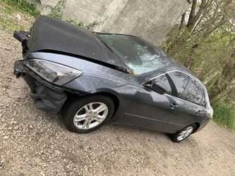 Honda acord 03/07 parts