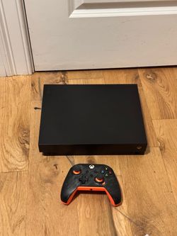 Xbox One X 1TB Console Bundle w/ Custom Orange & Black Controller – Tested