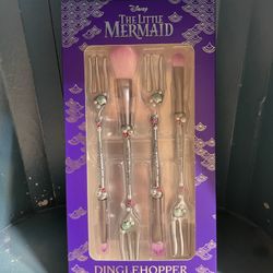 Little Mermaid Makeup Brushes