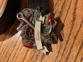 Gucci belt