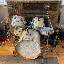 PDP By DW CX 8ply Maple Drum Set all PDP/DW Hardware