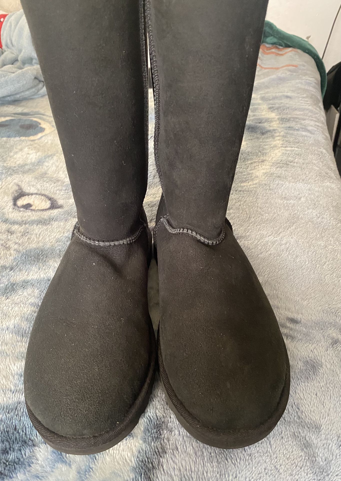Ugg Boots Size 8m
