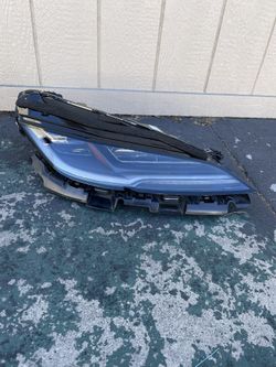 2025 Tesla Modelo 3 Headlight