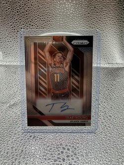 Trae Young Rooke Signatures