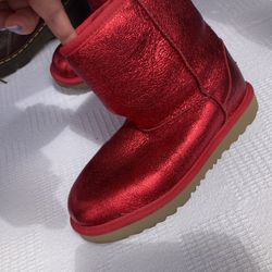 UGG BOOTS