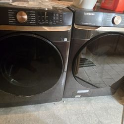  Samsung Smart Washer + Gas Dryer Set – Excellent Condition – Brushed Black – $1,0000