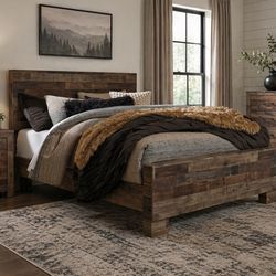 Ashley Furniture Queen Bed Frame – Rustic Wood