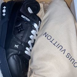 Brand new LV In Stock Size 8 And 8/5 And 9 In Stock 