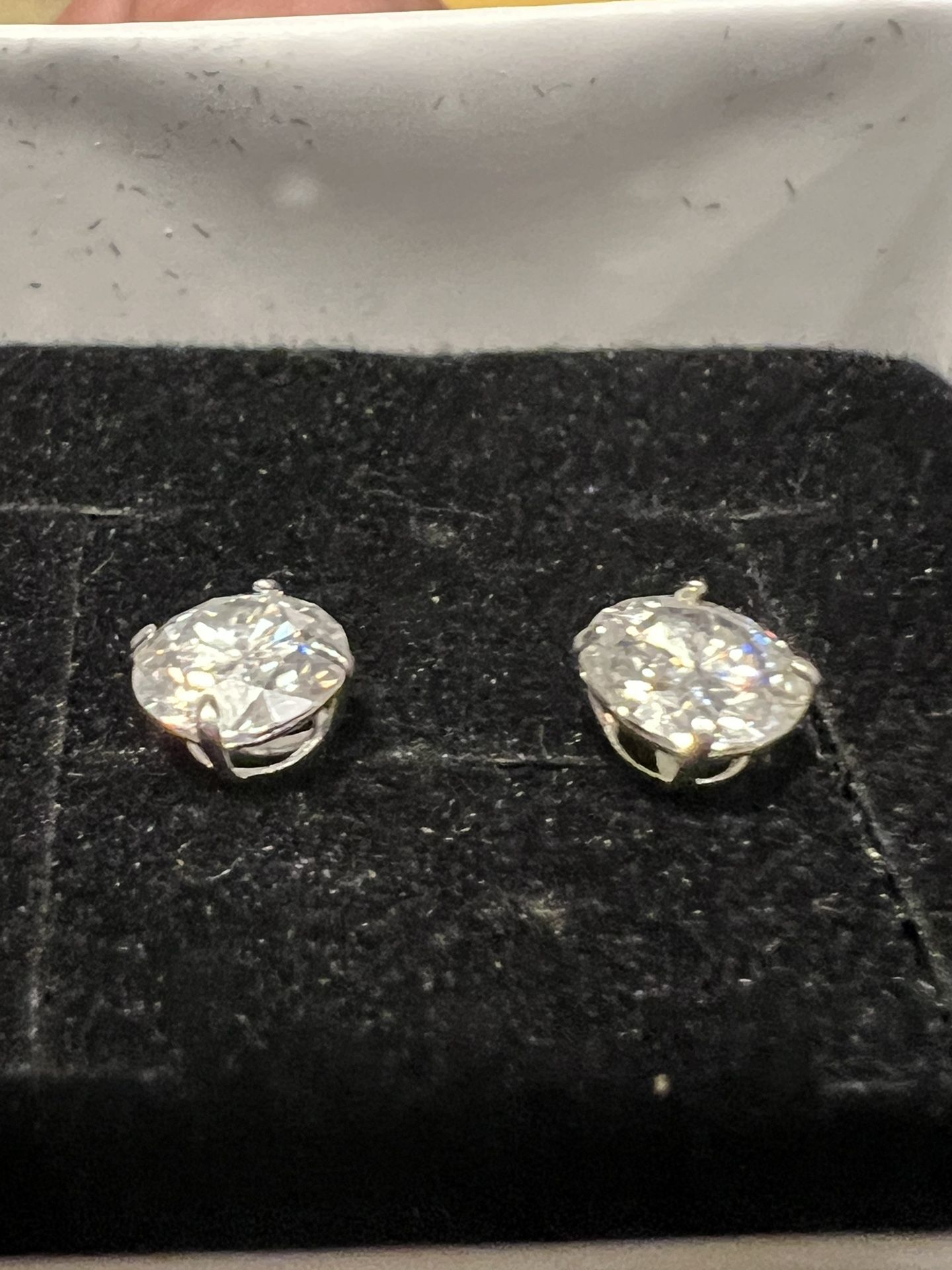 1.6CT GRA Certified Moissanite Diamond Earring Studs 14k White Gold