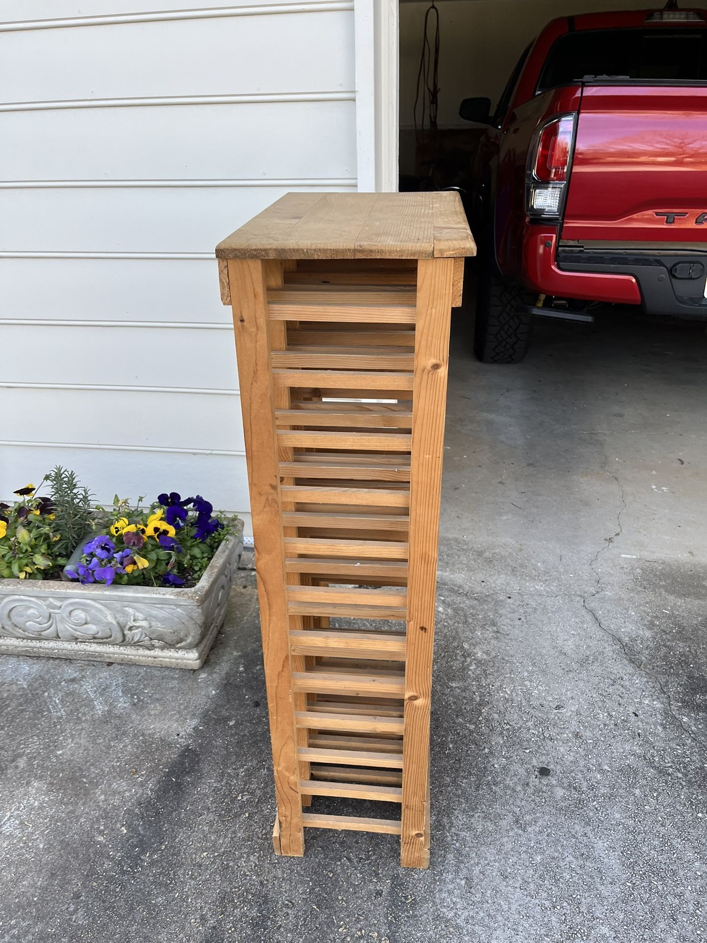 Sturdy Wine Rack