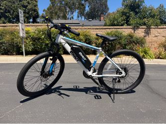 Qnut E-bike blue and white edition